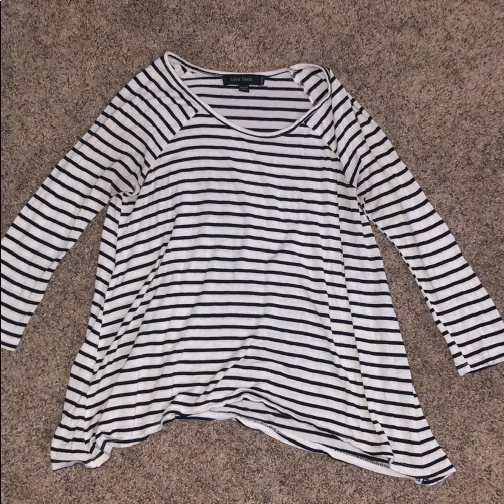 Loose-fitted Women’s Striped Shirt